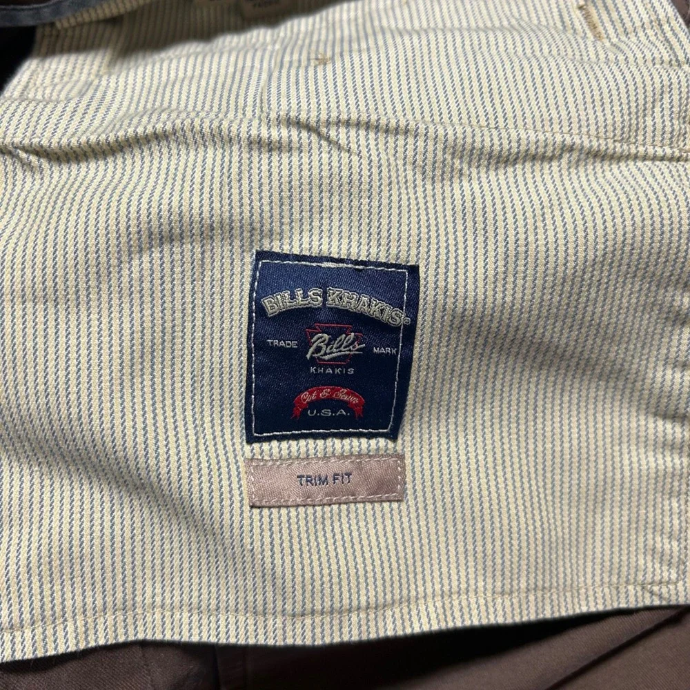 VTG Bills Khakis Trim Fit Pants Mens 38x30 Brown Made in USA Cotton Chinos
